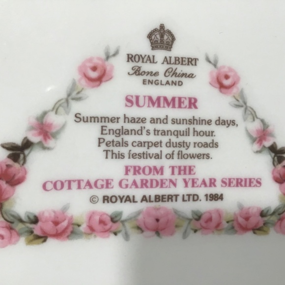 4 Vintage ROYAL ALBERT COLLECTORS PLATES - Picture 5 of 10